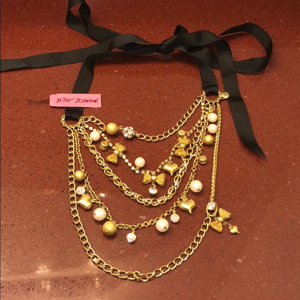 Betsey Johnson necklace